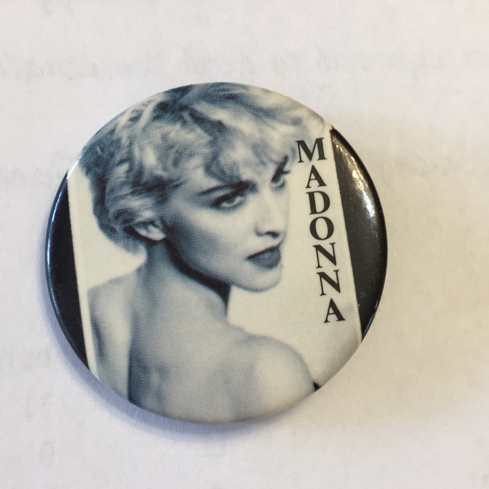 Madonna pin